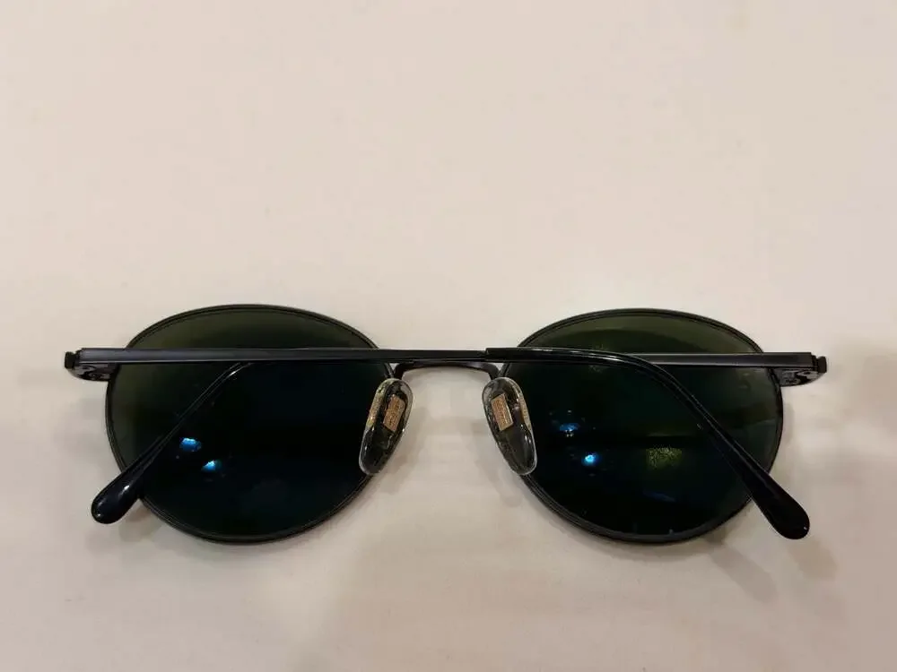 Vintage Nikon VT5801-5 Round Metal Sunglasses in Matte Black with Green Lenses